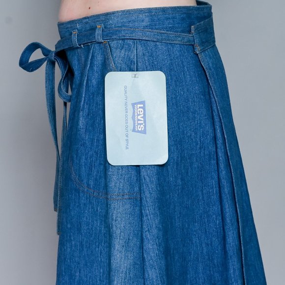 783. LEVI'S VINTAGE Denim Wrap Midi Skirt Sz 34 XL - Picture 7 of 9